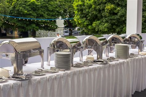 Catering Supplies Memorable Moments