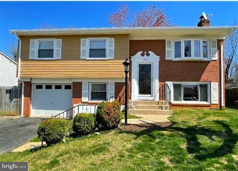 13803 Mapledale Ave Woodbridge Va 22193 Trulia