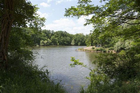 Balade au Lac de Vert Vernosc lès Annonay Une promenade paisible