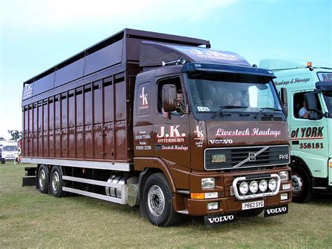 Photo S40 Mwt Volvo Fh12 6x2 Rigid Livestock Truck J K Otterburn