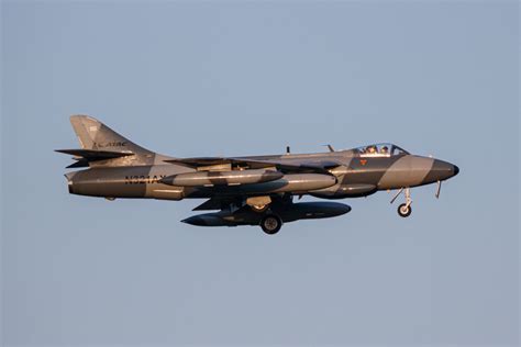 Atac Hawker Siddeley Hawker Hunter N Ax By