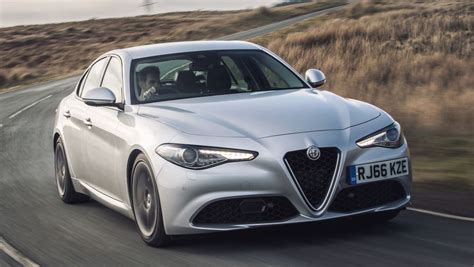 New Alfa Romeo Giulia Petrol Review Auto Express