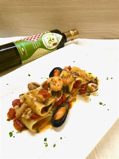 Paccheri Ai Profumi E Frutti Di Mare