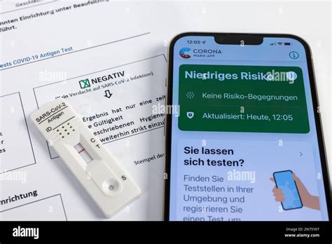 Schnelle Sars Cov 2 Antigentestkassette Mit Negativem Testergebnis