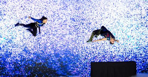 Breakdance Nebo Iluze Red Bull Flying Illusion