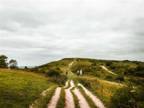 Stunning Circular Walk From Tring To Ivinghoe Beacon She Walks In England