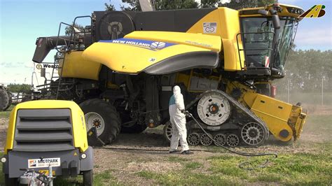 Weizenernte New Holland M Hdrescher Dreschen Traktor R