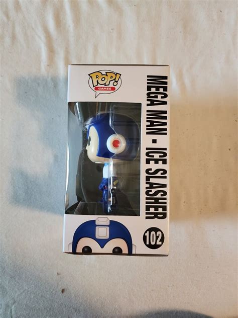 Funko Pop Vinyl Mega Man Megaman W Ice Slasher GameStop GS