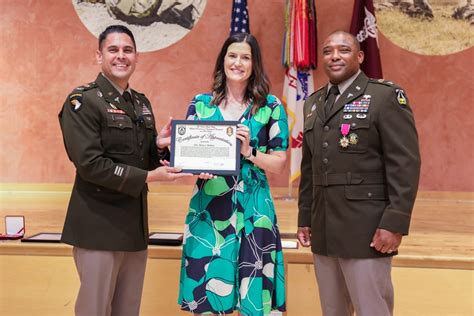 Dvids Images Wrair Holds Retirement Ceremony For Retired Col Kenny