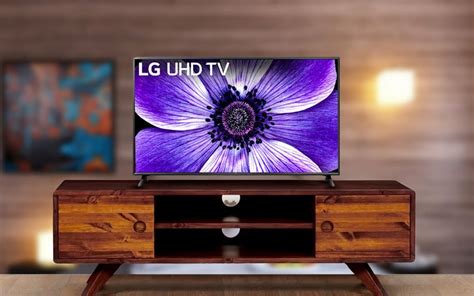 Which Is Better Lg Oled Or Lg Uhd What S The Difference