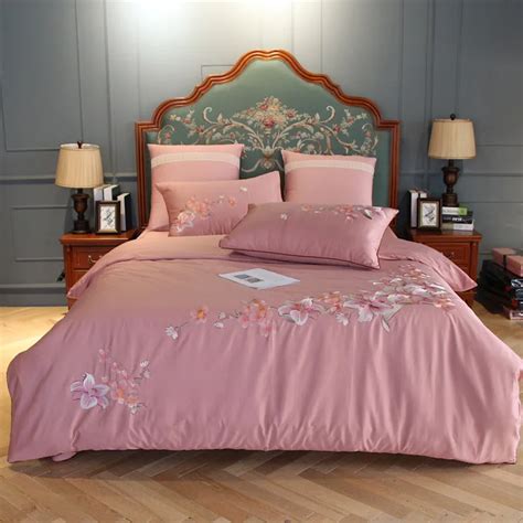 60s Egyptian Cotton Pink Flowers Embroidery Bedding Set Queen King Size