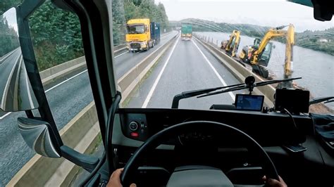 DESCENDO SERRA PERIGOSA RIO MONDEGO EM PORTUGAL VOLVO FH 460 AVENTURA E