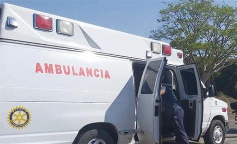 Carambola Deja Dos Lesionados En La Carretera Tepic Vallarta El Sol