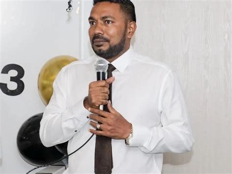 mubeen resigns  regional airports company chief atoll times