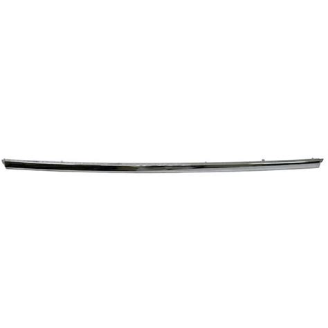 Nissan Murano Bumper Cover Molding