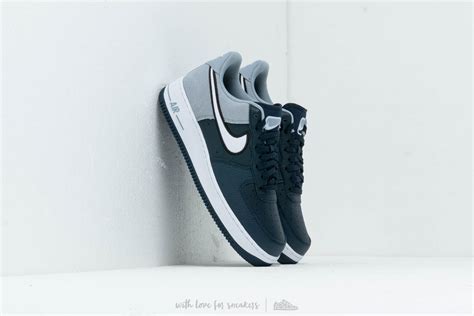 Nike Air Force 1 07 Lv8 1