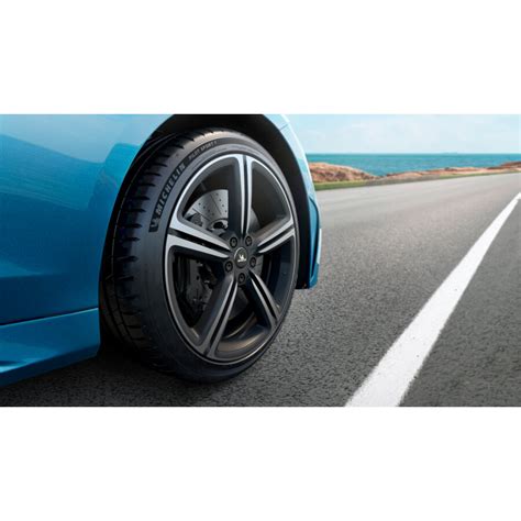 Pneu MICHELIN PILOT SPORT 5 225 45 R17 94 Y Renforcé XL Norauto fr