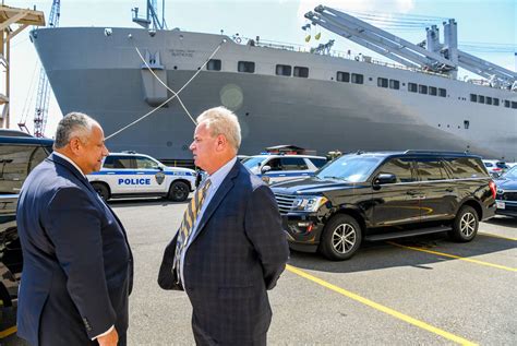 Secnav Visits Bayonne Dry Dock Maritime And Salvage Wolrd News