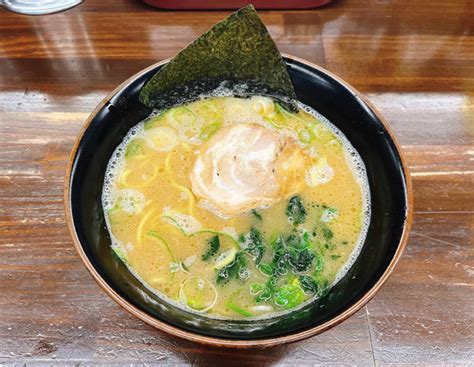 『豚骨醤油ラーメン』麺王のレビュー ラーメンデータベース