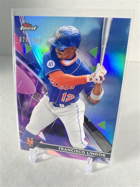 Topps Finest Sky Blue Refractor Francisco Lindor For