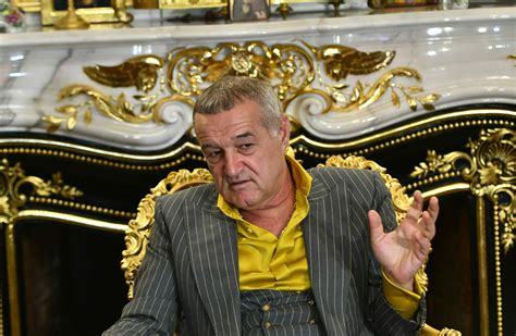 Gigi Becali discurs delirant în direct De ce își repetă Luminița