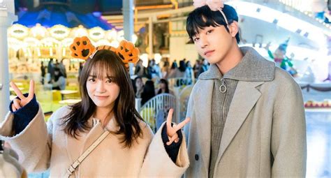 Proposition Commerciale Ahn Hyo Seop Et Kim Se Jeong Suscitent Des