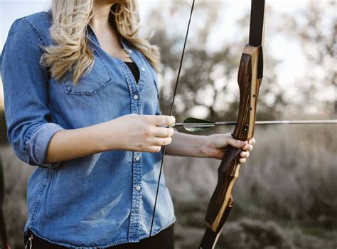 The 10 Best Recurve Bow For Hunting In 2022