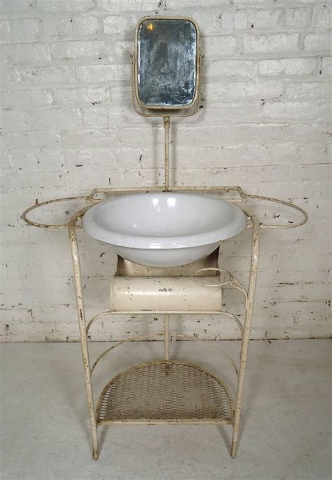 Vintage Industrial Victorian Wash Stand At 1stdibs