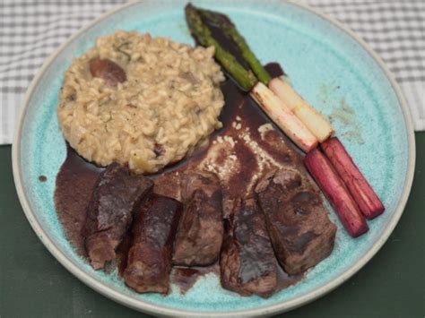 Rinderfilet Mit Steinpilz Risotto Und Spargel Rezept Kochbar De