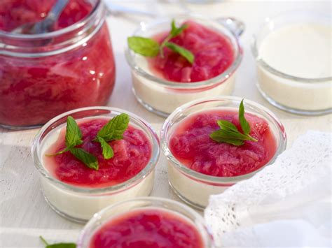 Panna Cotta Topped With Rhubarb Compote Recipe Eat Smarter Usa