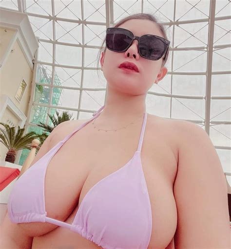 Top Girl Ph Apol Salangad Selfies In Two Piece Bikini