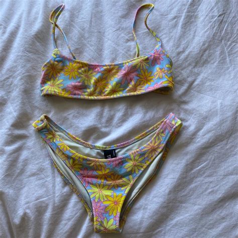 Triangl Velvet Floral Bikini Size Xxs Top And Bottom Depop