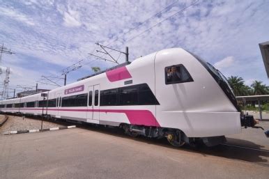 ERL Unveils New KLIA Transit Train Going Places By Malaysia Airlines