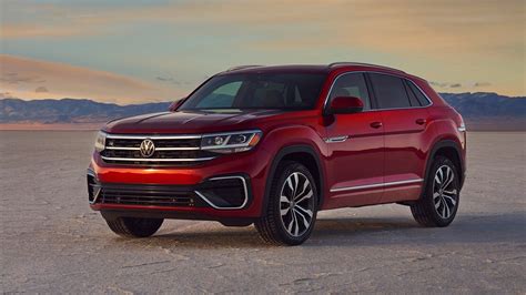 2022 Volkswagen Atlas Cross Sport Choosing The Right Trim Autotrader