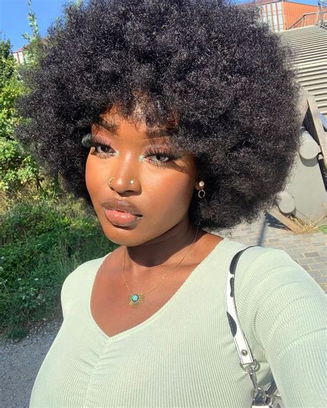 Sandy 🍭🦄🇸🇳 on Instagram: “The fro is out” Human Hair Afro Wigs, Short ...