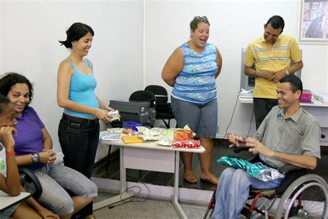 Curso De Libras Oferecido Pela Prefeitura De Aracaju Capacita 50