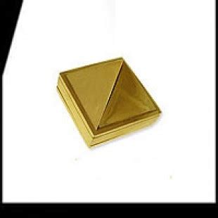 Vastu Nano Brass Pyramid 1