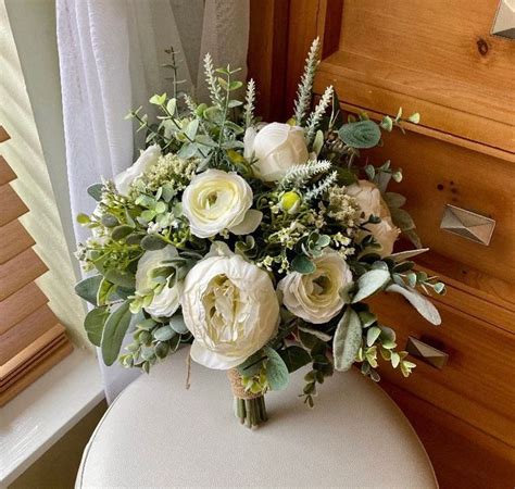 Wedding Bouquet Ivory Boho Bridal Bouquet Garden Style Off Etsy