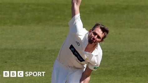 County Championship Glamorgan Fight Back Against Gloucestershire Bbc Sport