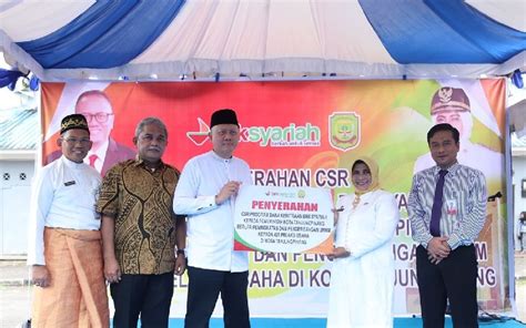 Brk Syariah Serahkan Csr Kepada Pelaku Umkm Di Kota Tanjungpinang