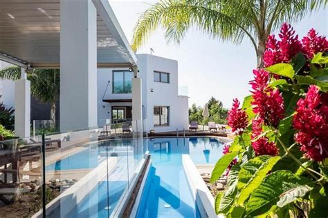 Villa Chalet De Lujo M En Venta Arg Ka Paphos District