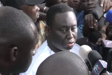 Vidéo Aliou Sall à sa sortie de la Dic Je suis très soulagé j ai