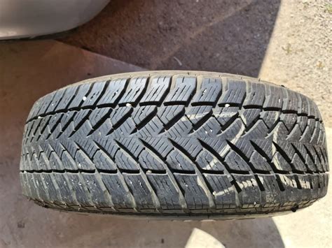 Pnevmatika Goodyear Ultragrip SUV 4x4 225 65 17 Zimska