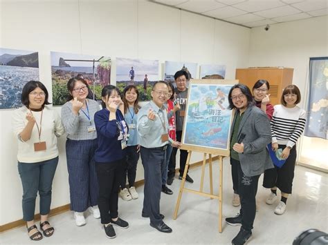 臺中市政府全球資訊網 市政新聞 洽公環境添藝術氣息 中市龍井地所展出「海洋日記」