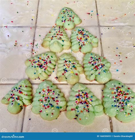 Spritz Christmas Tree Cookies Immagine Stock Immagine Di Croccante