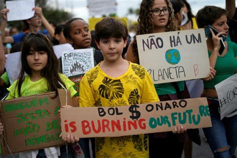 Bolsonaro Decreta Suspensión De Quemas Para Frenar Incendios Amazónicos