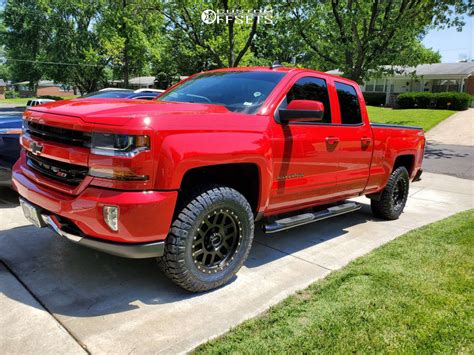 2016 Chevrolet Silverado 1500 With 18x9 18 Method Mesh And 28565r18