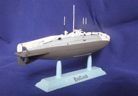 Mikromir Amp 144011 Holland Class Submarine 1144 Plastic Scale