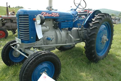 Zetor 25K Tractor Tractor Library