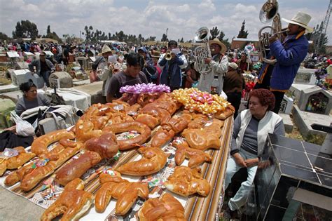 MI BOLIVIA AMADA: FIESTA DE TODOS LOS SANTOS: LA TRADICIÓN BOLIVIANA ...